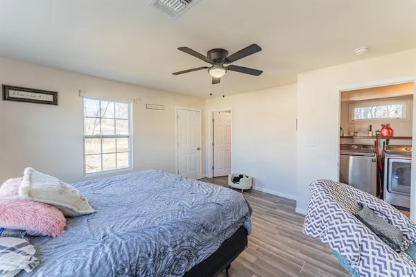 $1,500 | 604 West A Street, Sulphur Springs, TX 75482