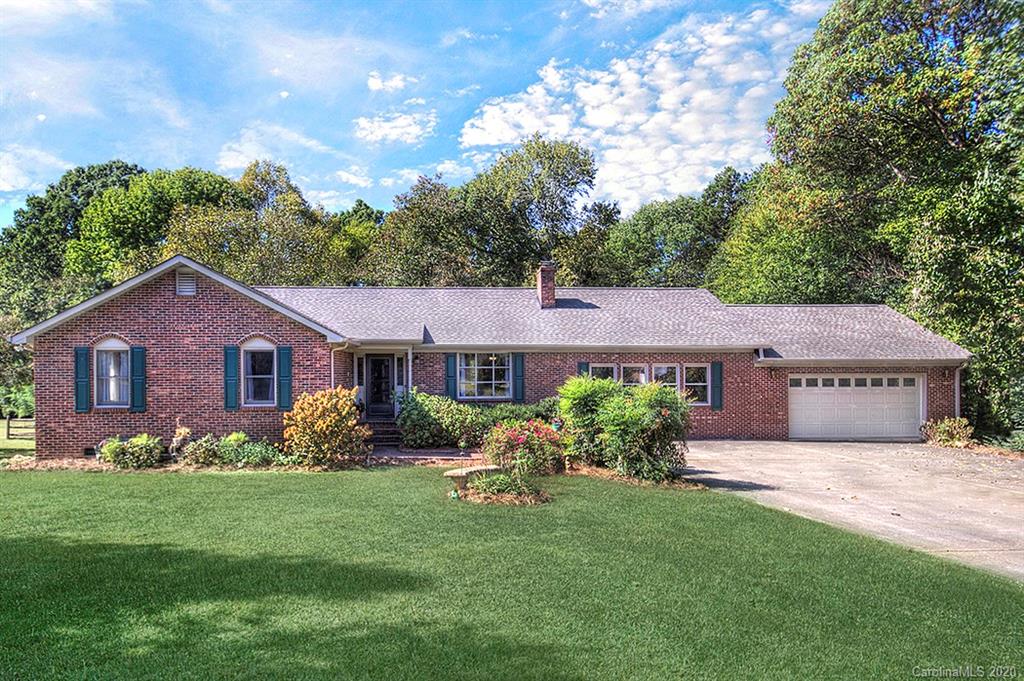 9101 Surrey Road Mint Hill, NC 28227 - Photo 1 of 26 Gallery Image 1