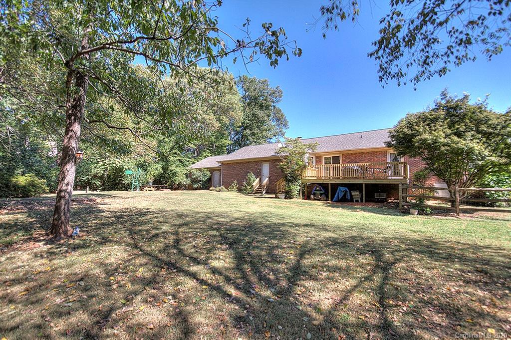 9101 Surrey Road Mint Hill, NC 28227 - Photo 23 of 26 Gallery Image 23