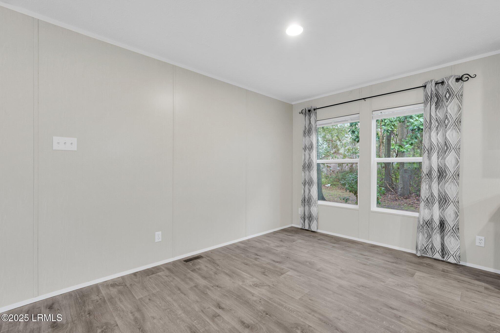 98 Sams Point Road Beaufort, SC 29907 - Photo 13 of 47 DR