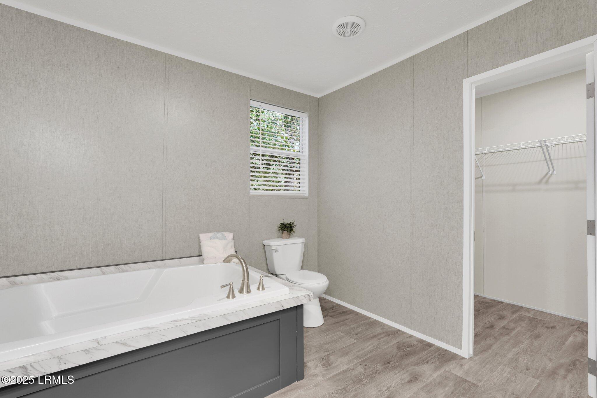 98 Sams Point Road Beaufort, SC 29907 - Photo 25 of 47 mb tub
