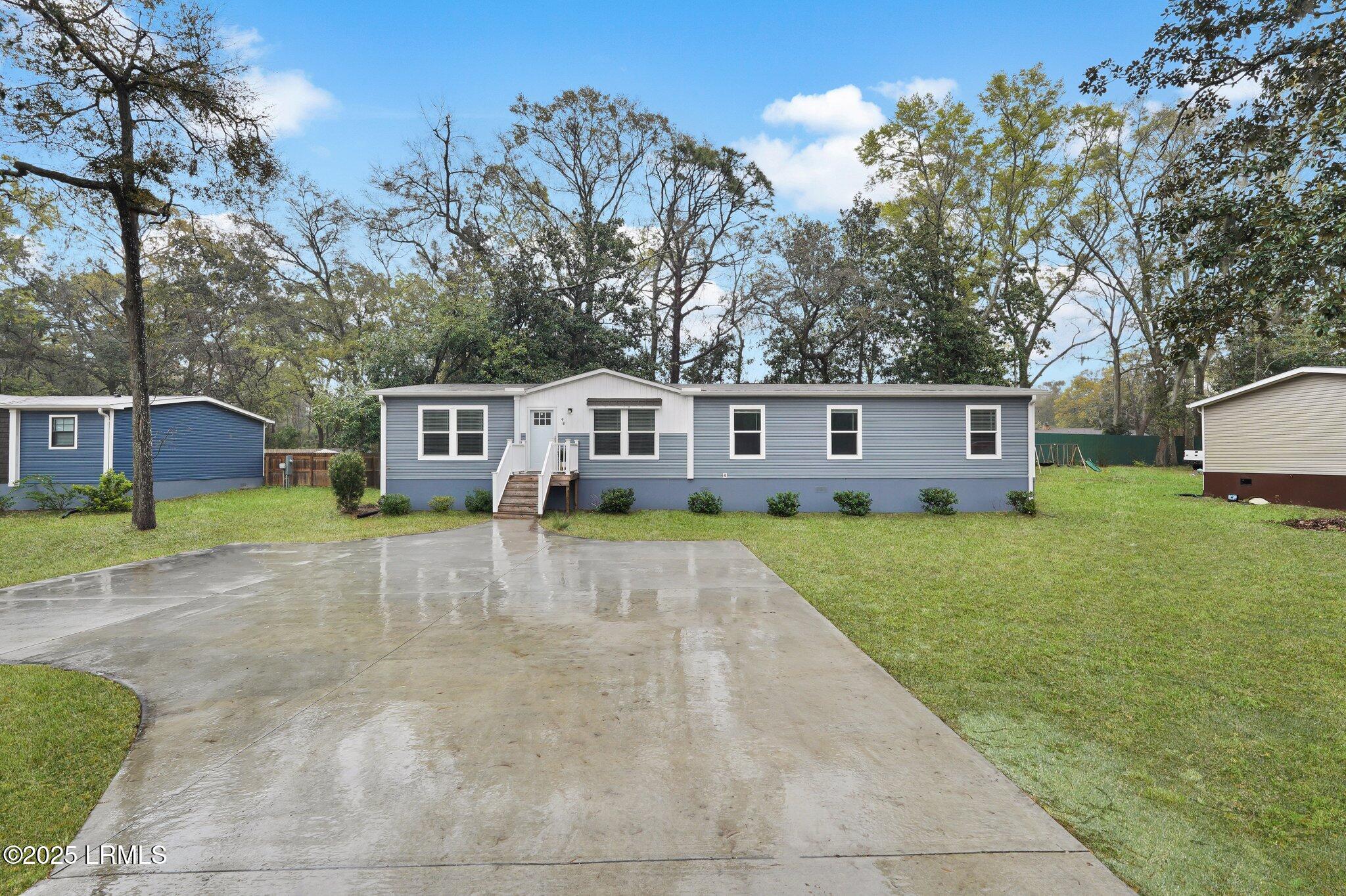 98 Sams Point Road Beaufort, SC 29907 - Photo 47 of 47 Front 1