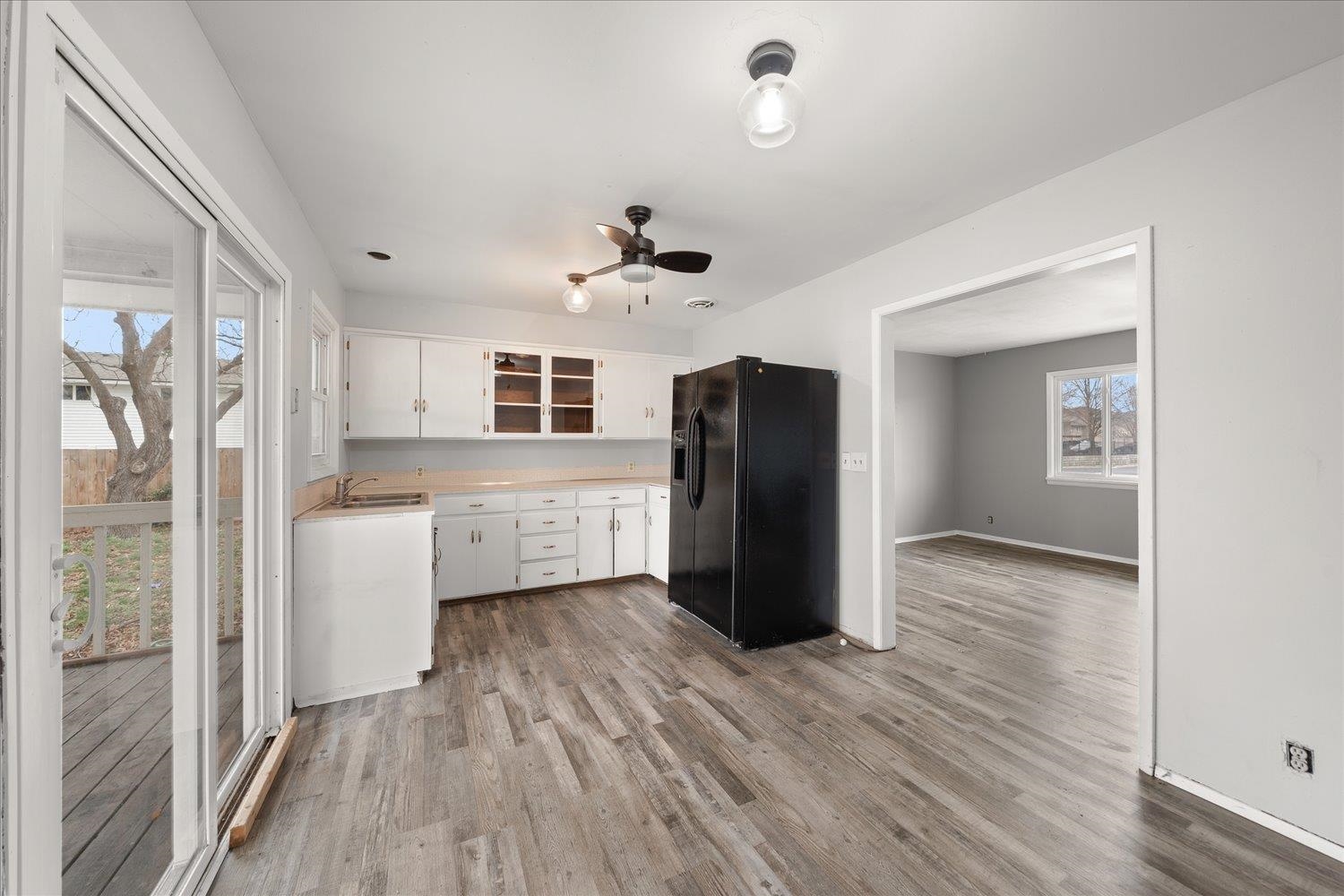 302 South Sullivan Road Spokane Valley, WA 99037 - Photo 13 of 50