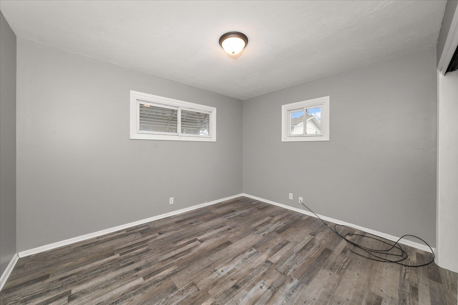 302 South Sullivan Road Spokane Valley, WA 99037 - Photo 18 of 50