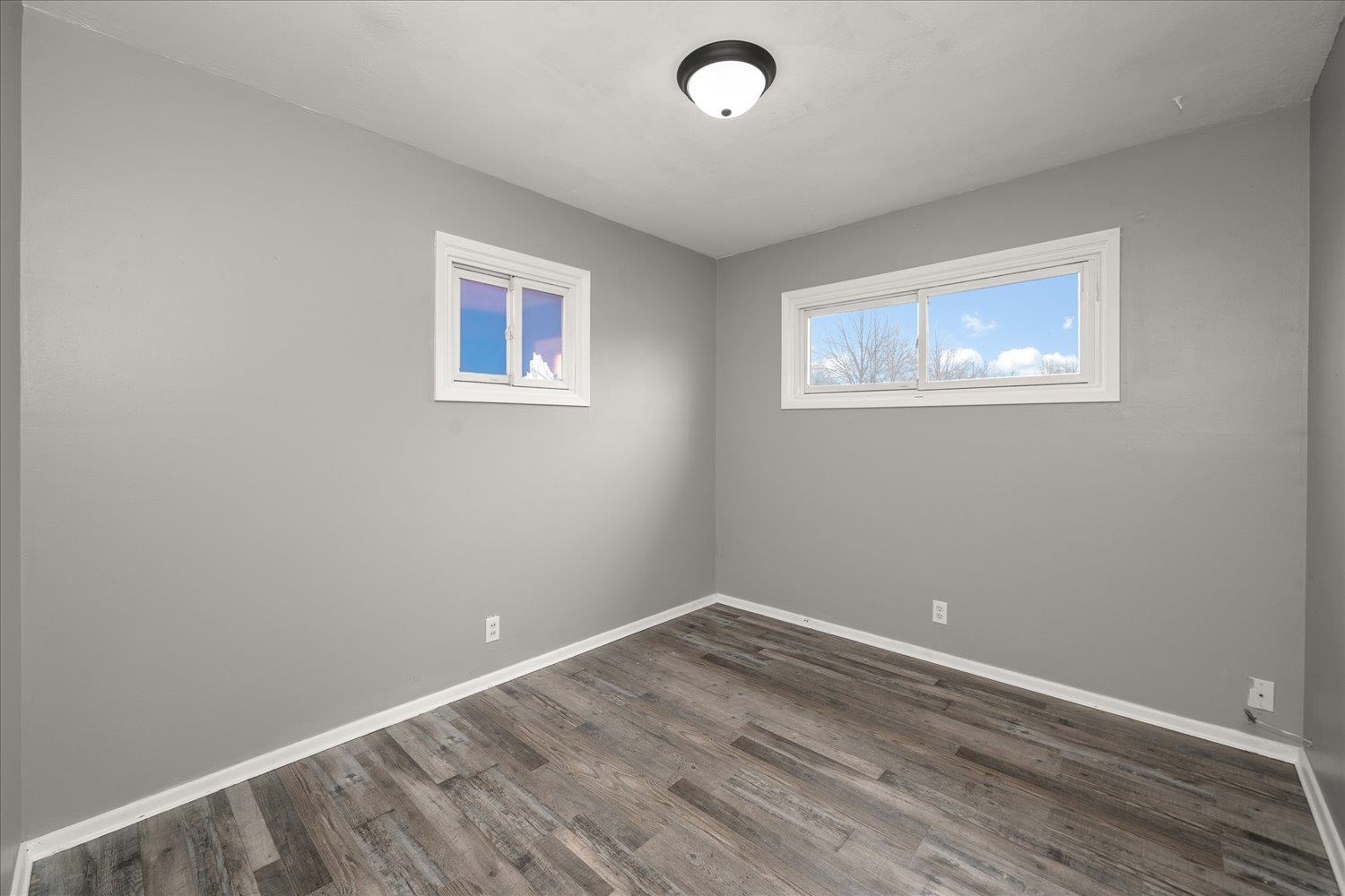 302 South Sullivan Road Spokane Valley, WA 99037 - Photo 19 of 50