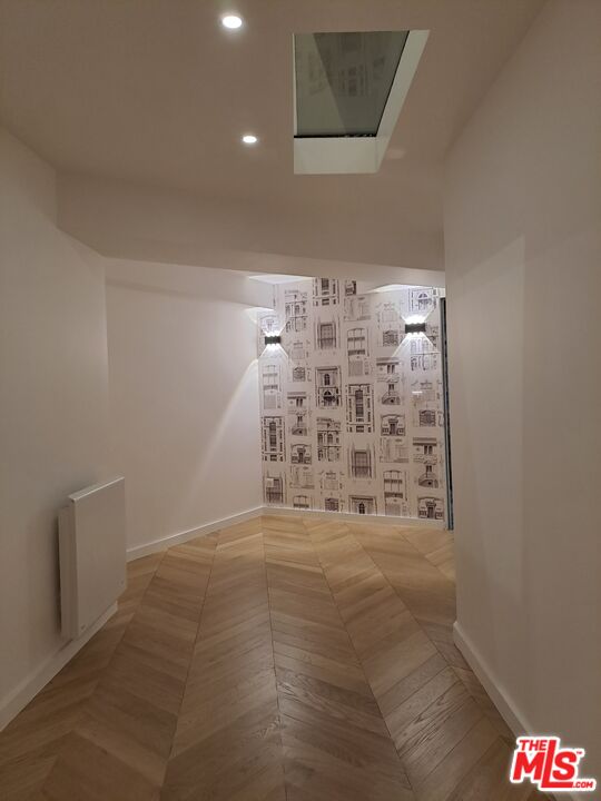 50 Rue De Crimée Coppell, IDF 75019 - Photo 9 of 9 a view of water heater room