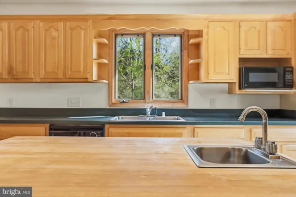 $560,000 | 583 Morgan Grove Road, Shepherdstown, WV 25443