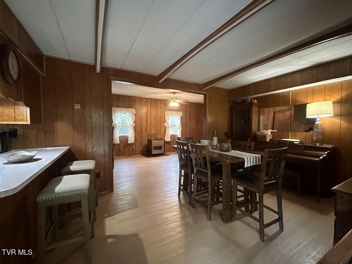 237 Kincheloe Road, Unit 237 Church Hill, TN 37642 - Photo 5 of 35 IMG_2417