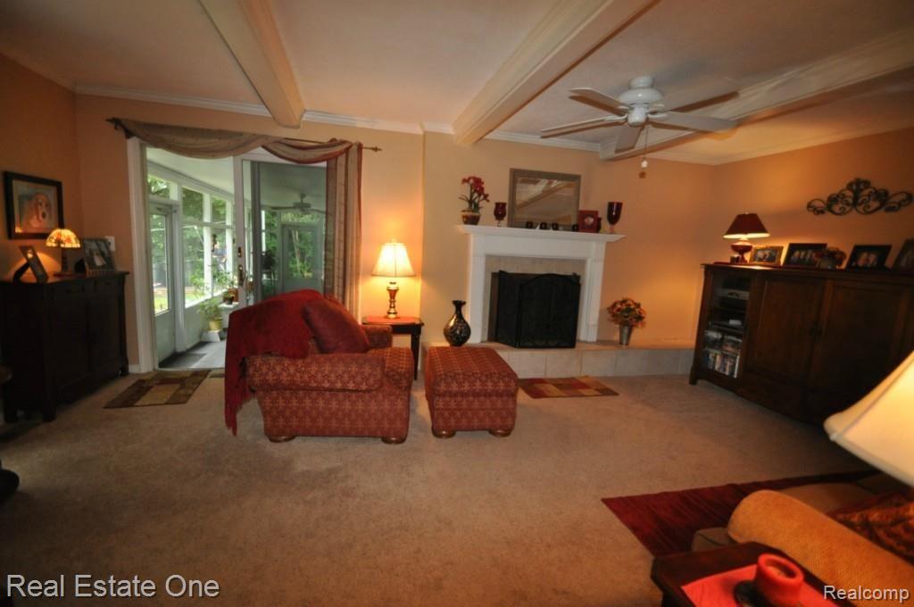 101 Randolph Road Rochester, MI 48309 - Photo 15 of 37 10.jpg