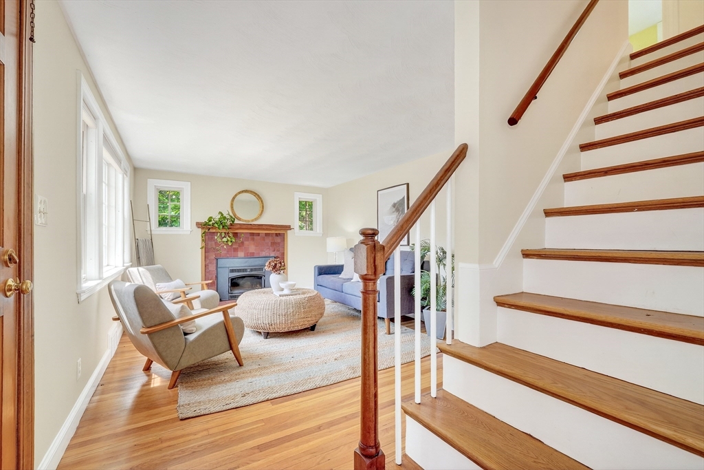 7 Pine Hill Road Bedford, MA 01730 - Photo 18 of 30