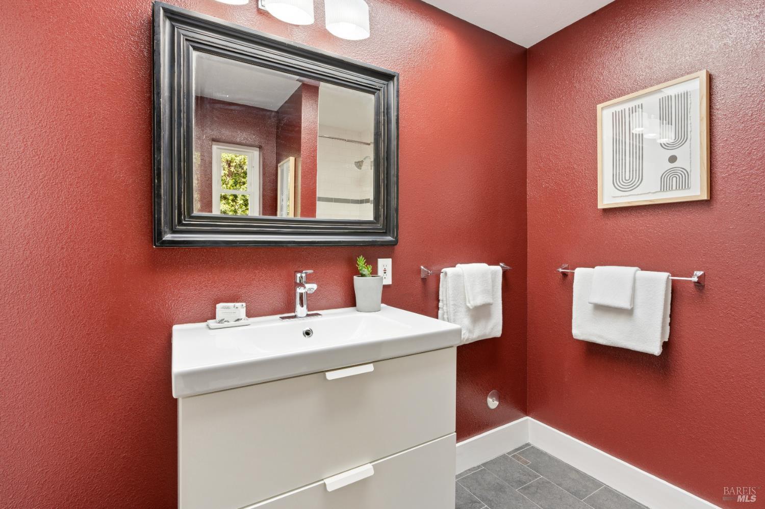 183 Reservoir Road San Rafael, CA 94901 - Photo 27 of 63 Dramatic Powder Room for Guests