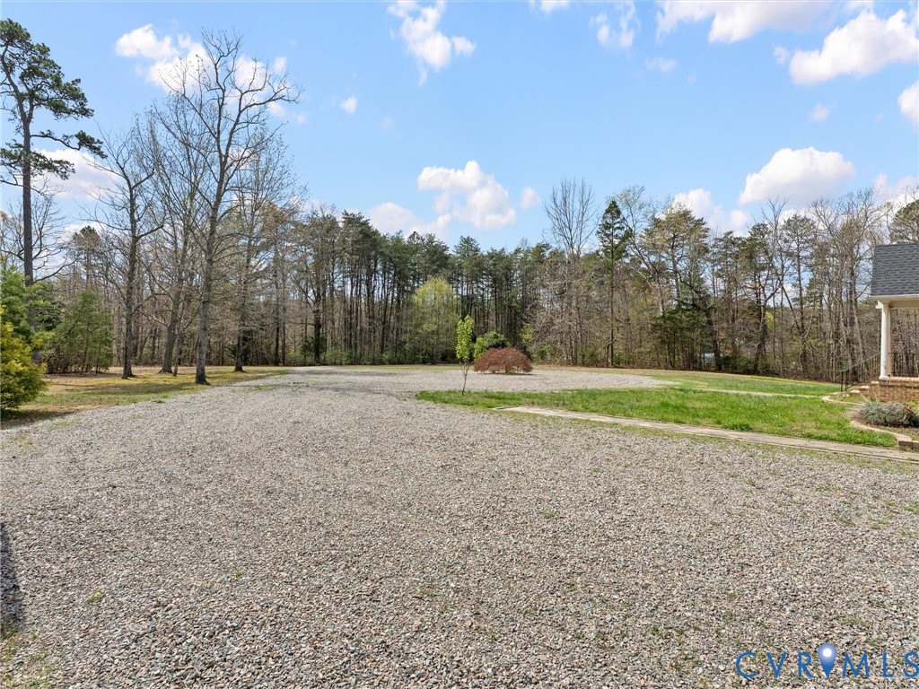425 Starview Lane Gum Spring, VA 23065 - Photo 3 of 67 Front yard with beautiful Japanese Maple highlight