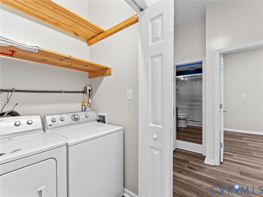 425 Starview Lane Gum Spring, VA 23065 - Photo 62 of 67 a utility room with dryer and washer