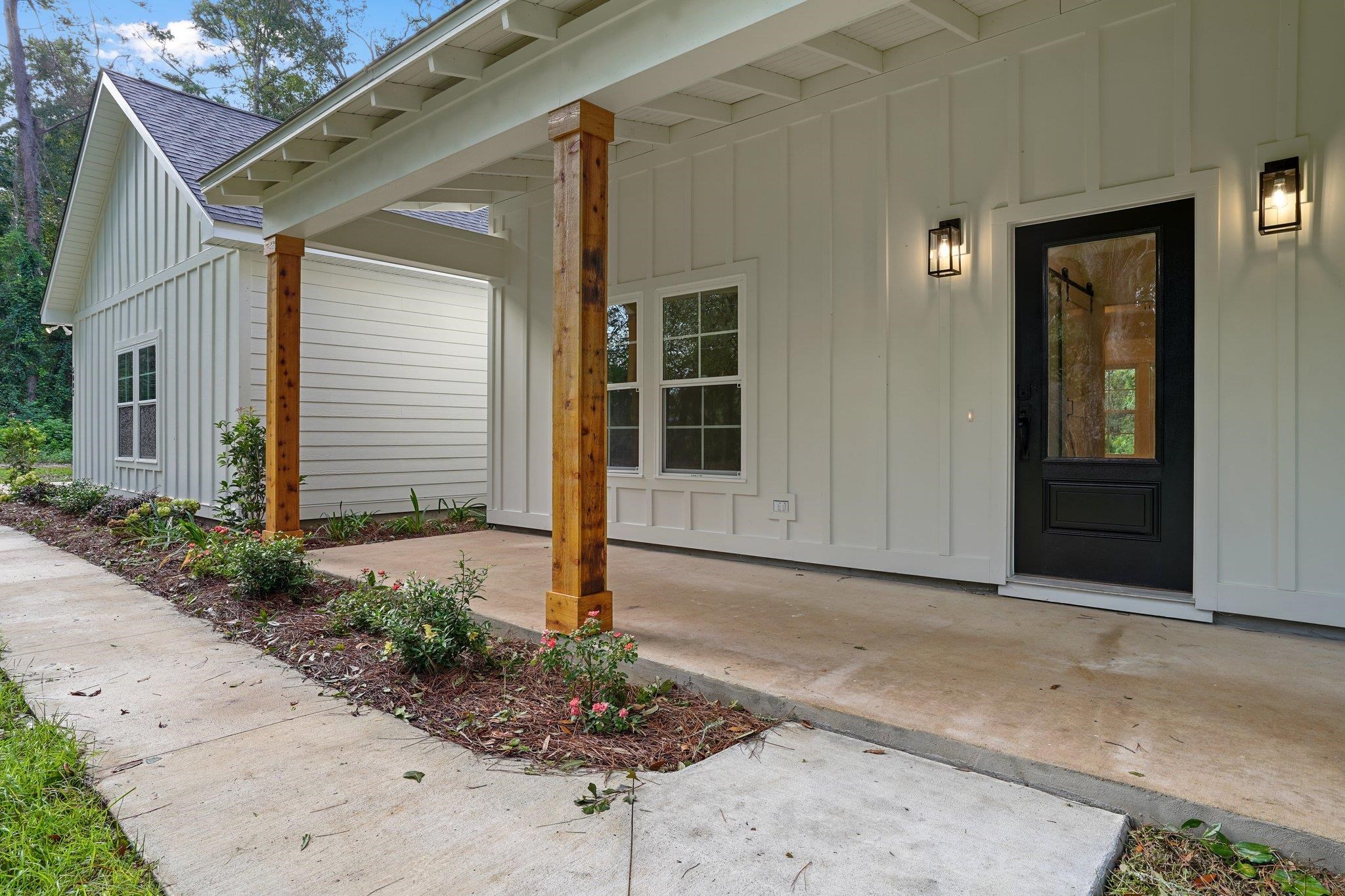 261 Hiawatha Farms Road Monticello, FL 32344 - Photo 2 of 38