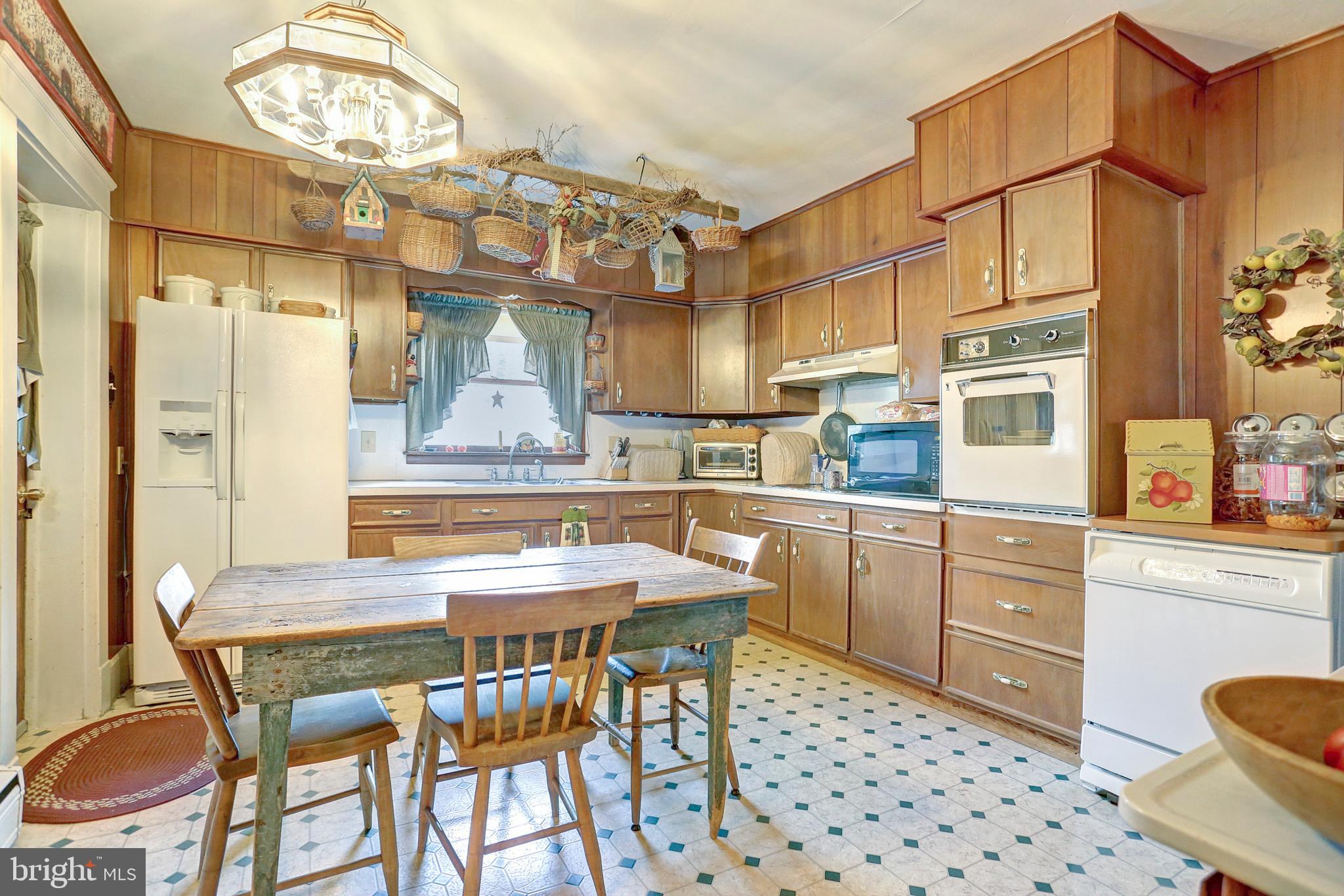 75 North Water Street Spring Grove, PA 17362 - Photo 15 of 39 Gallery Image 15