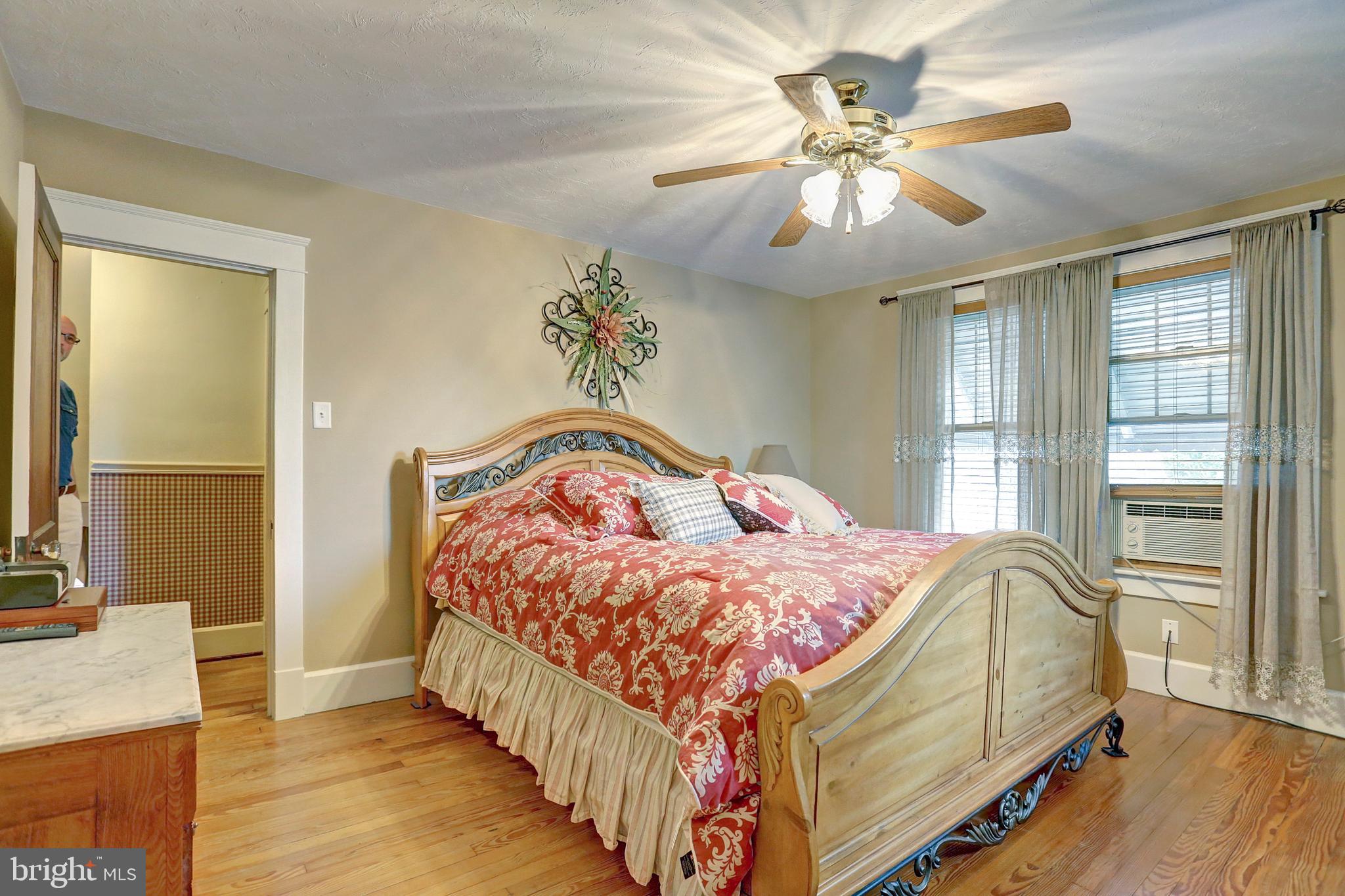 75 North Water Street Spring Grove, PA 17362 - Photo 26 of 39 Gallery Image 26