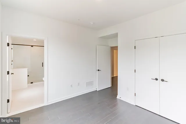 $5,700 | 2001 Beach Street, Unit 3111, Philadelphia, PA 19125