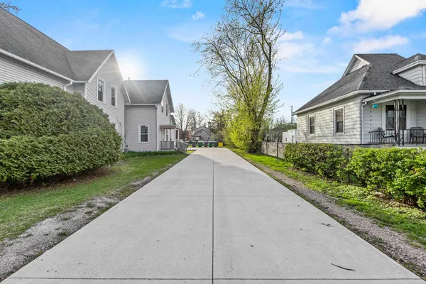 $399,900 | 434 South Jackson Street, Green Bay, WI 54301