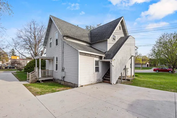 $399,900 | 434 South Jackson Street, Green Bay, WI 54301