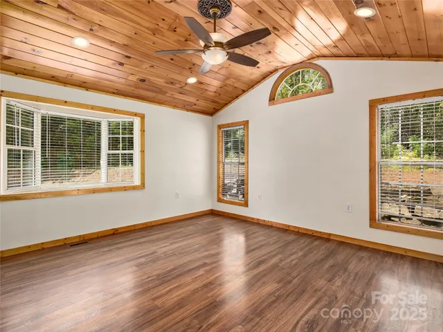 $569,900 | 114 Nature Drive, Hendersonville, NC 28792