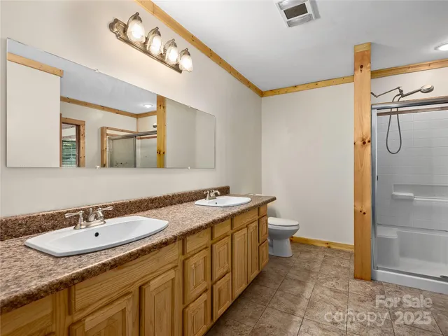 $569,900 | 114 Nature Drive, Hendersonville, NC 28792