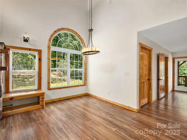 $569,900 | 114 Nature Drive, Hendersonville, NC 28792