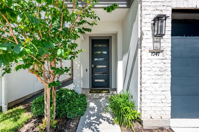 $3,800 | 1747 Ojeman Spring Lane, Houston, TX 77055