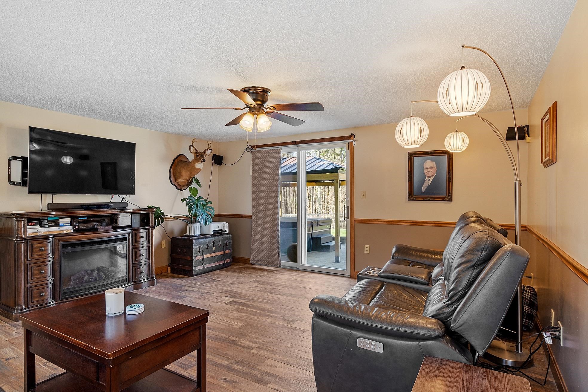 71 Mountain Road Deerfield, NH 03037 - Photo 11 of 43