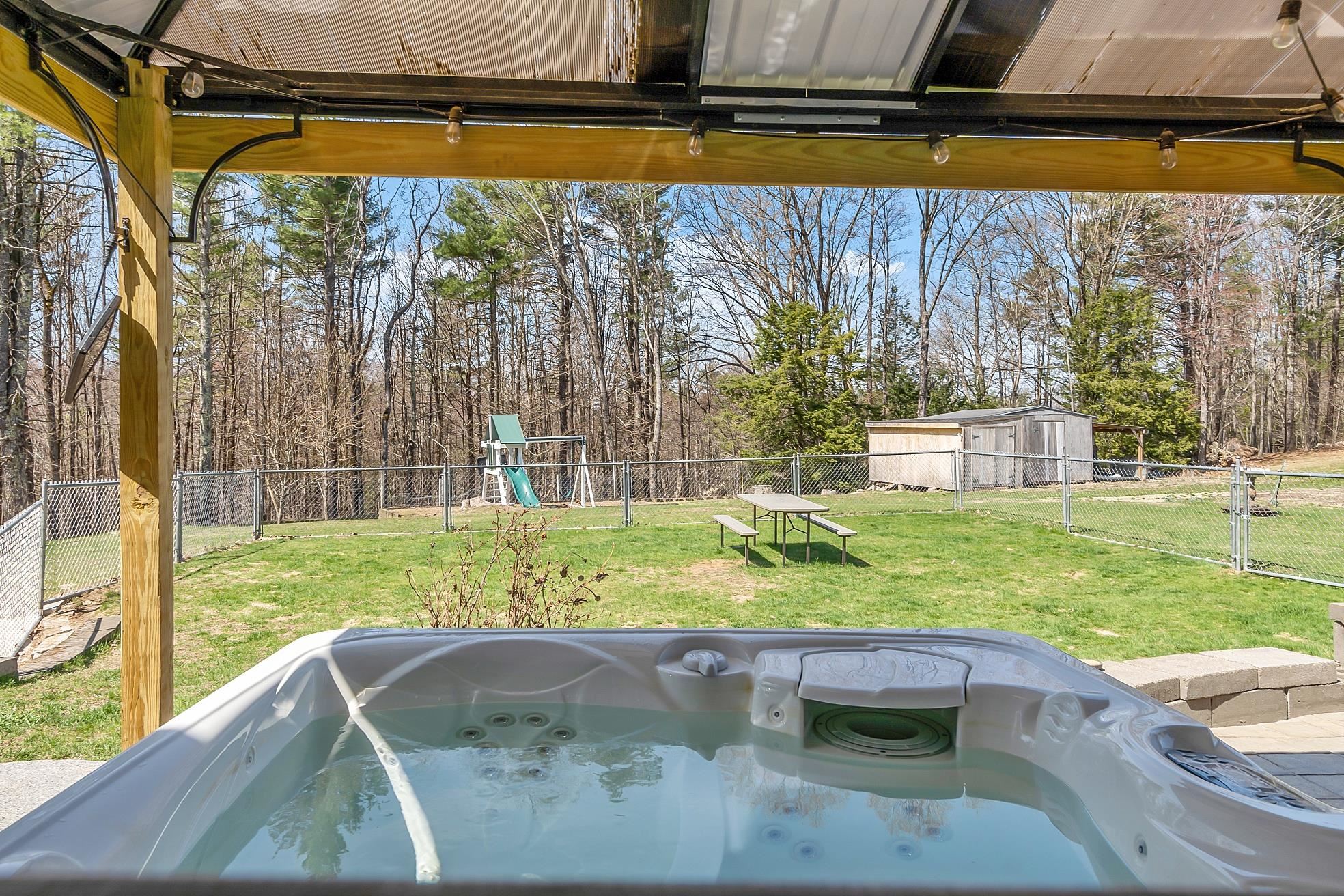 71 Mountain Road Deerfield, NH 03037 - Photo 25 of 43