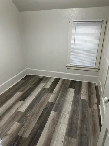 $950 | 1509 North 8th Street, Unit A/UPPER, Sheboygan, WI 53081