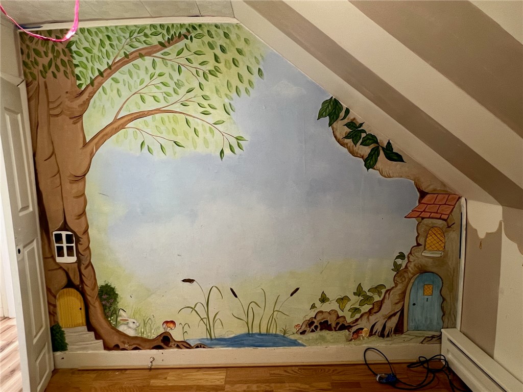 63 Pender Avenue Warwick, RI 02889 - Photo 16 of 46 Upstairs bedroom with hand painted mural