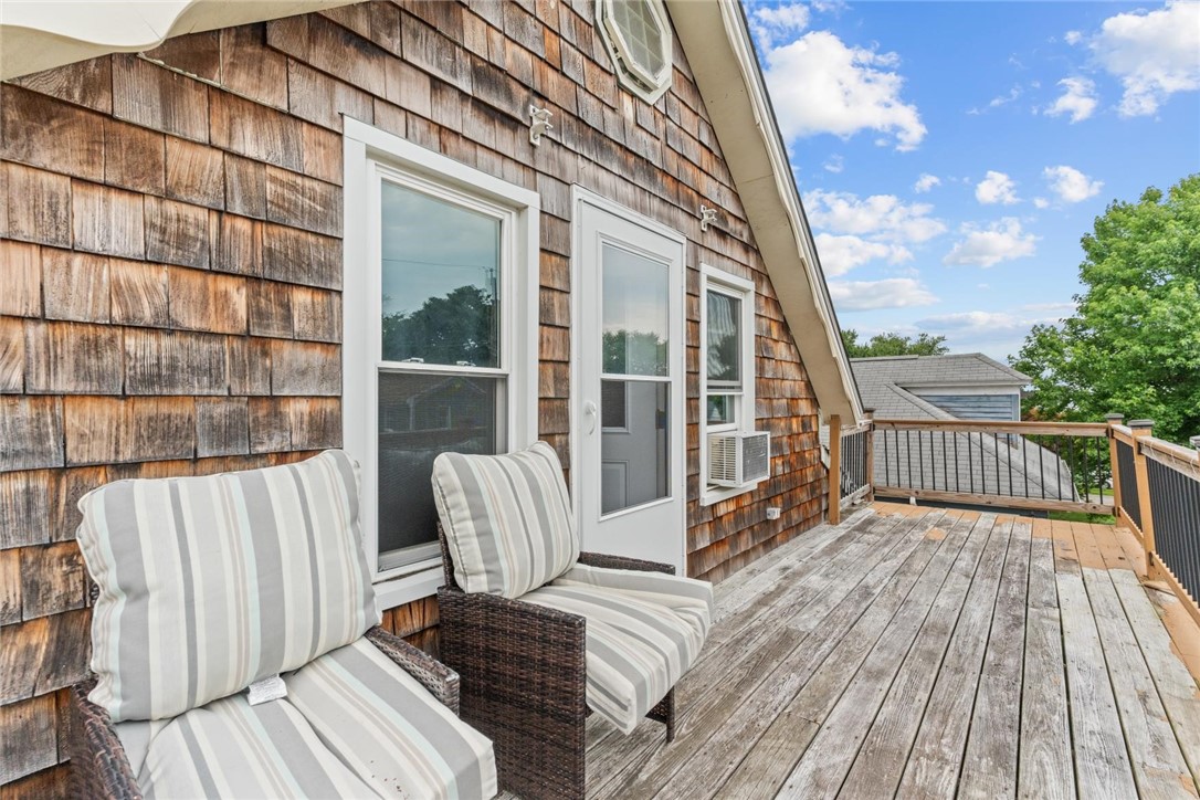 63 Pender Avenue Warwick, RI 02889 - Photo 24 of 46