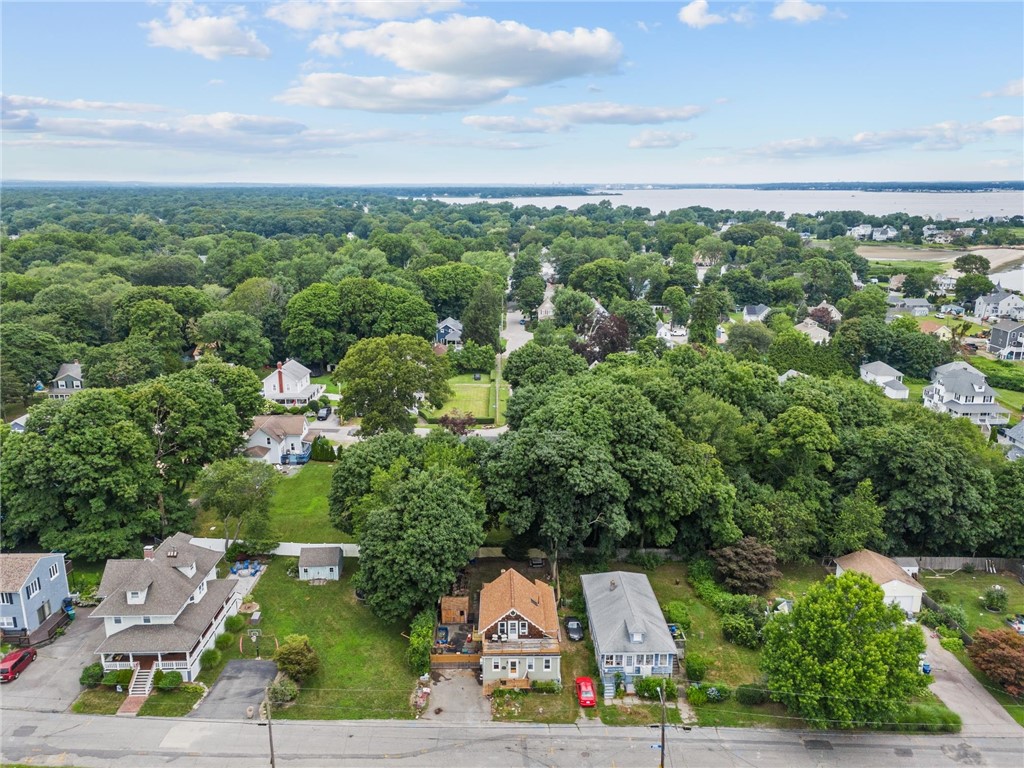 63 Pender Avenue Warwick, RI 02889 - Photo 34 of 46