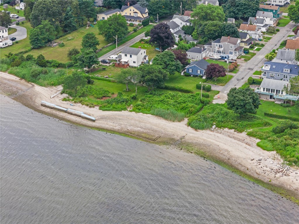 63 Pender Avenue Warwick, RI 02889 - Photo 38 of 46