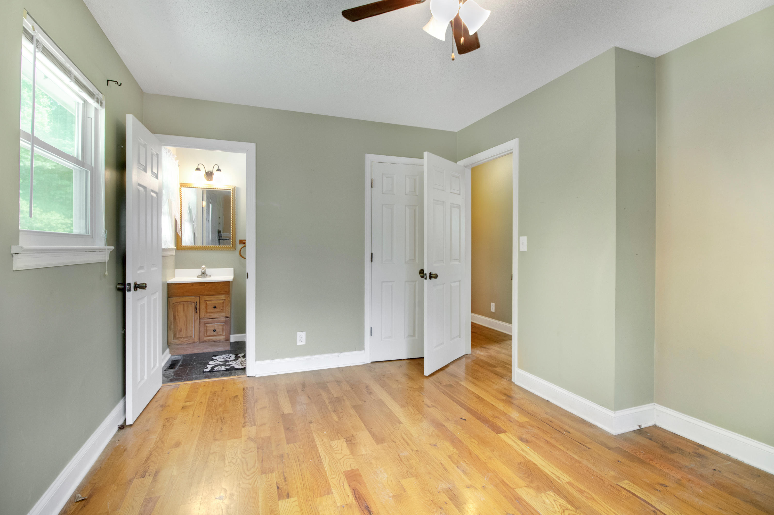 6447 Grubb Road Hixson, TN 37343 - Photo 14 of 23 6447-Grubb-High-Res-20