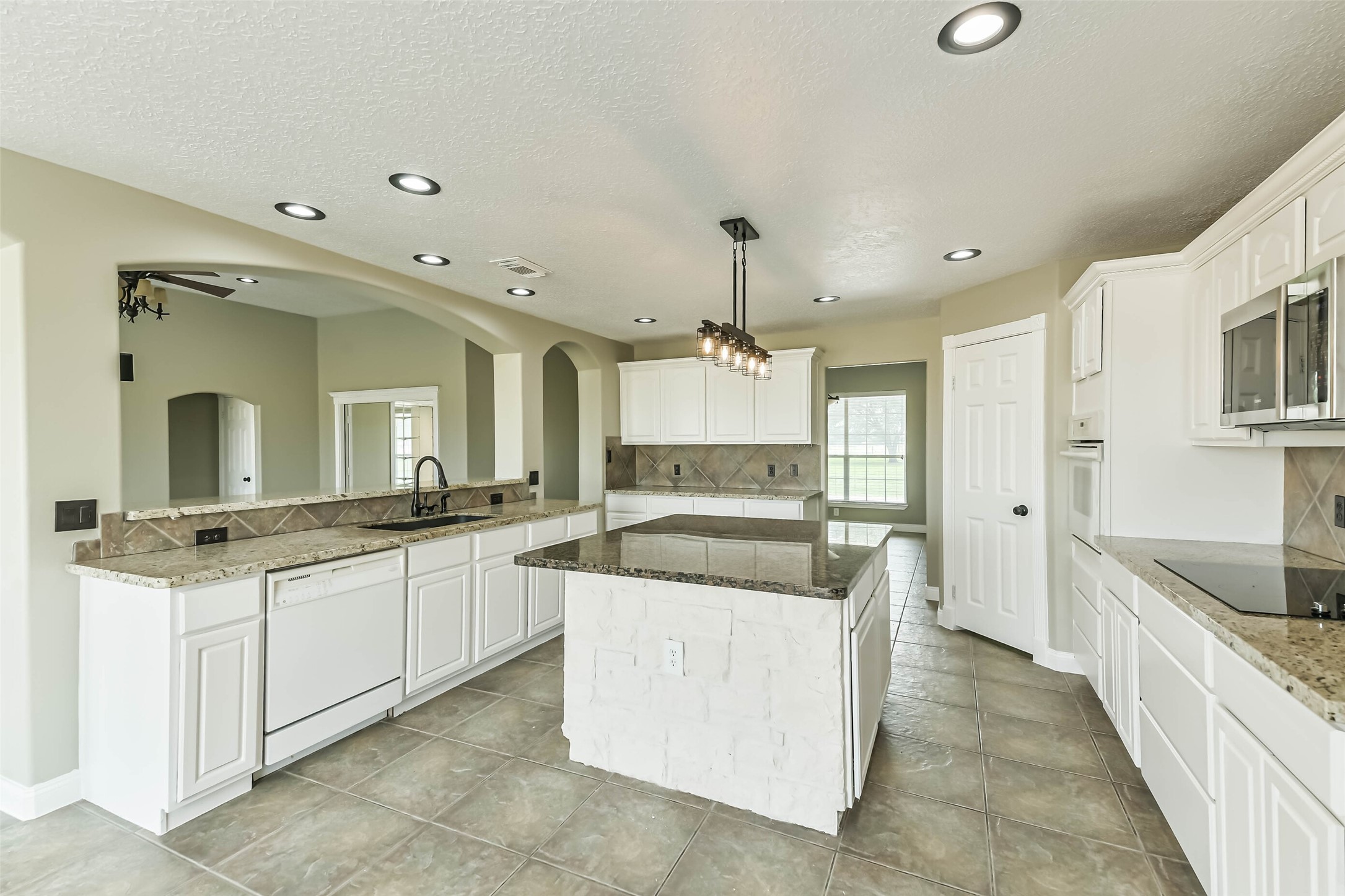 15320 Mound Road Hockley, TX 77447 - Photo 15 of 46