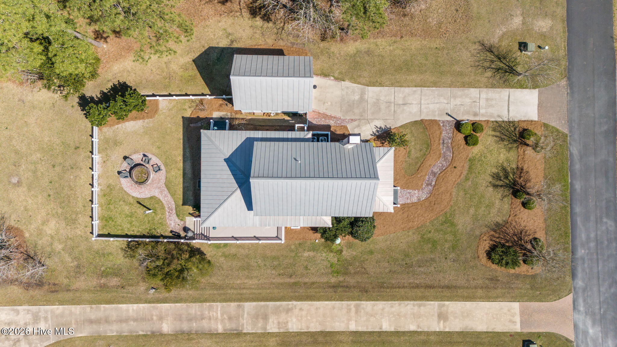 101 Oyster Point Road Oriental, NC 28571 - Photo 39 of 88 11-web-or-mls-DJI_20260313135257_0128_D