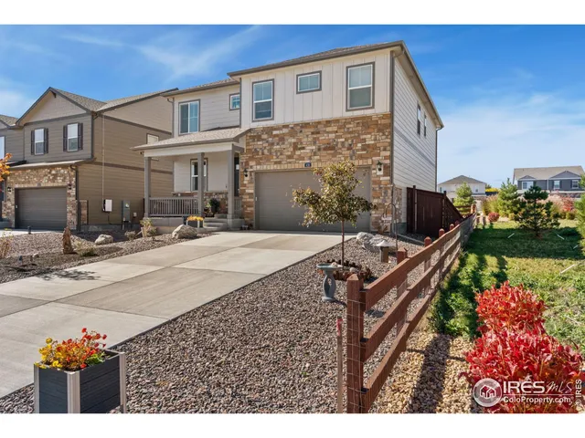 $515,000 | 438 Bluebird Road, Johnstown, CO 80534