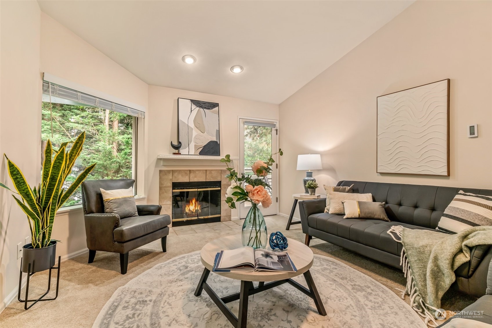 9009 Avondale Road Northeast, Unit A201 Redmond, WA 98052 - Photo 8 of 33 Gallery Image 8