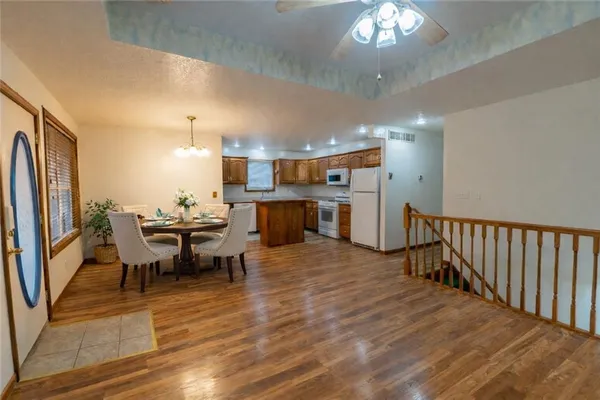 $259,000 | 202 West McGaughy Street, Hamilton, MO 64644