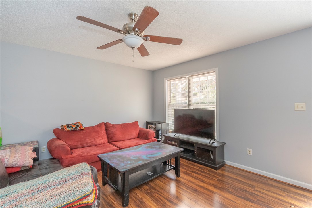 202 Ashton Drive Liberty, SC 29657 - Photo 10 of 41