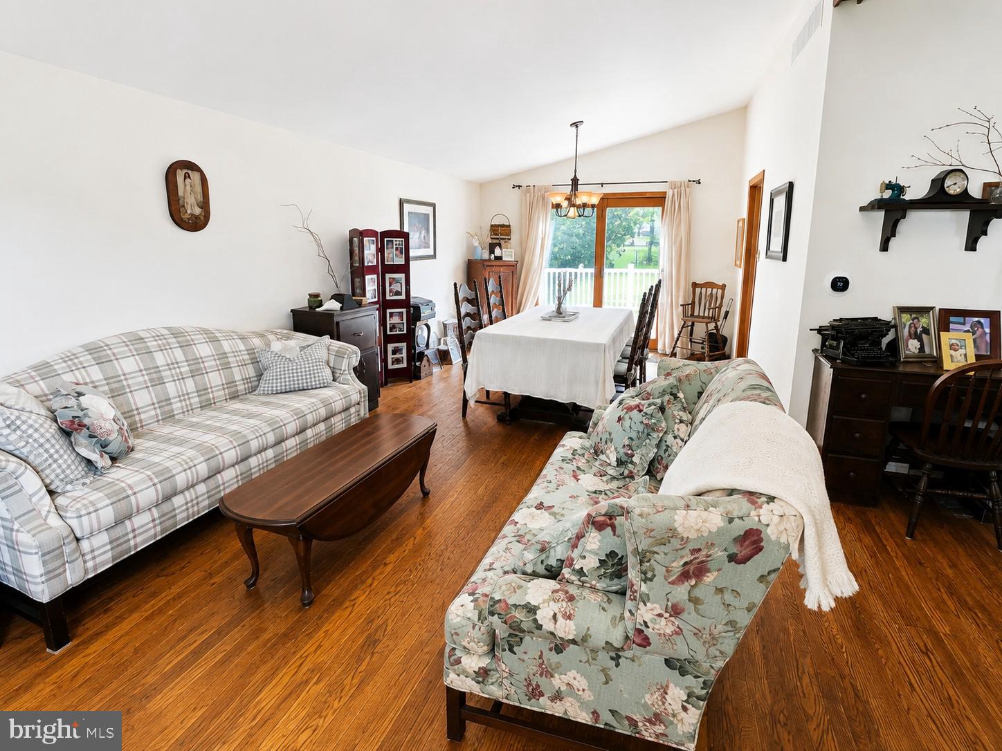 161 Dungan Road Southampton, PA 18966 - Photo 8 of 36 Gallery Image 8