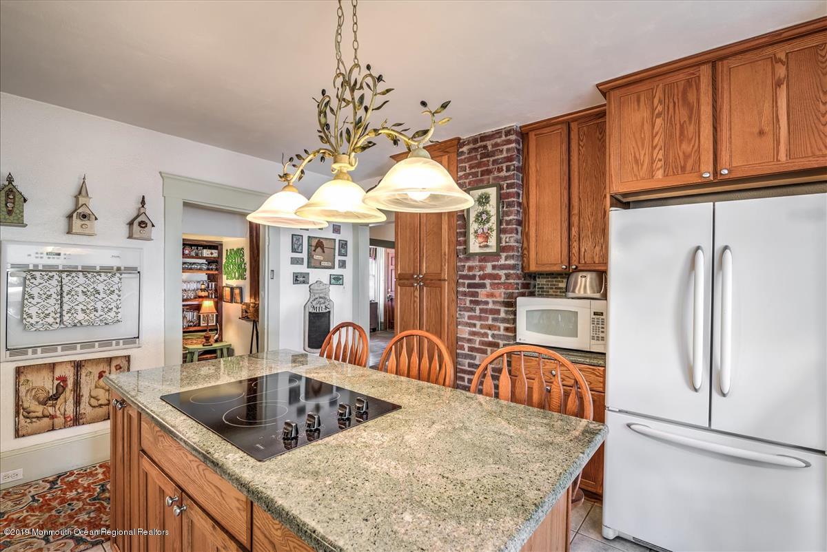 293 Whitesville Road Jackson, NJ 08527 - Photo 10 of 33 12-KITCHEN(3)
