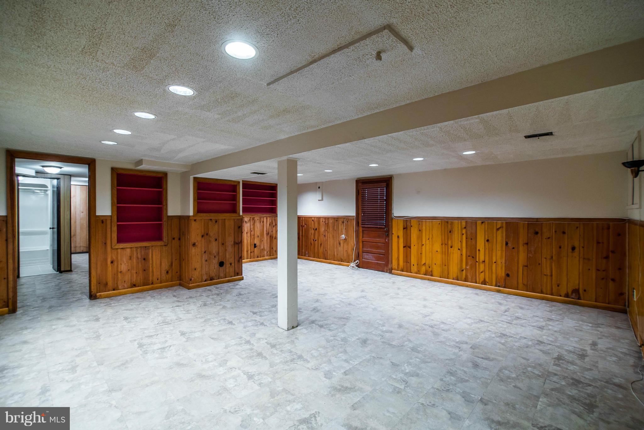 508 Orrin Street Southeast Vienna, VA 22180 - Photo 20 of 30 a view of an empty room with closet
