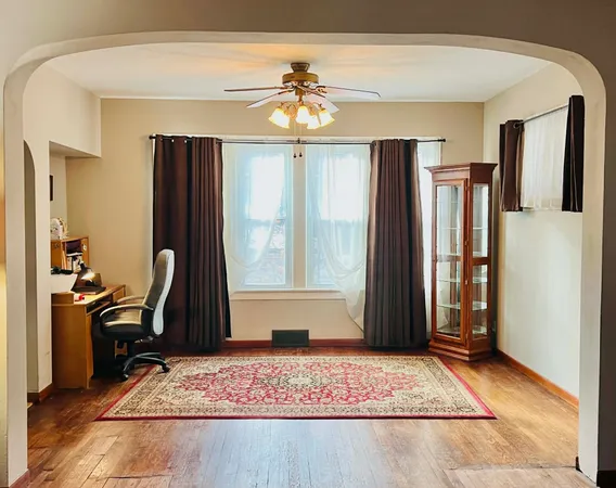 $114,500 | 137 North Stewart Avenue, Freeport, IL 61032