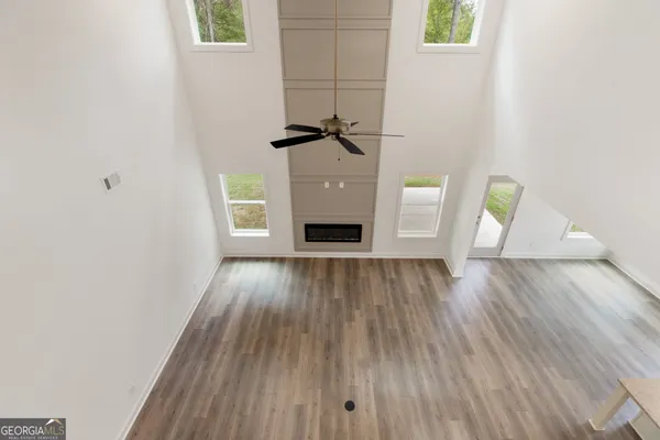 an empty room with windows