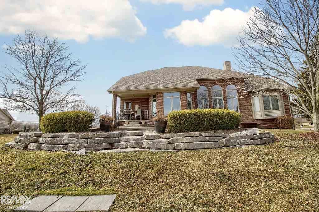54200 Romeo Plank Road Macomb, MI 48042 - Photo 31 of 38