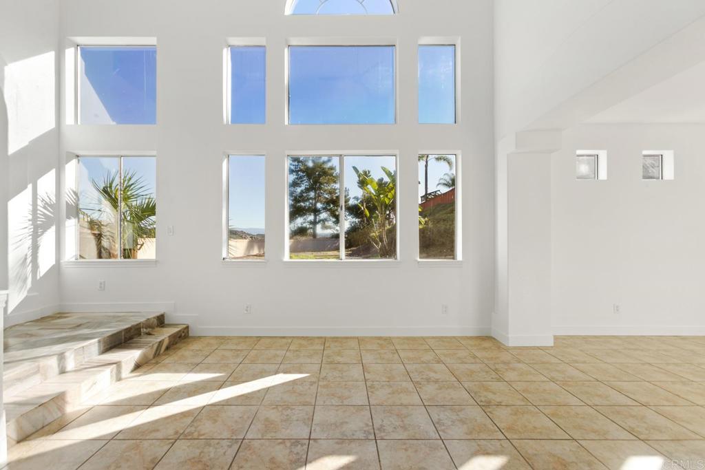 2401 North Summit Circle Glen Escondido, CA 92026 - Photo 5 of 50