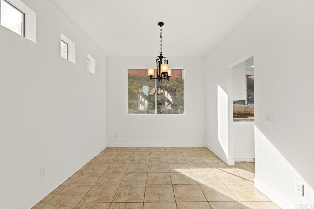 2401 North Summit Circle Glen Escondido, CA 92026 - Photo 6 of 50