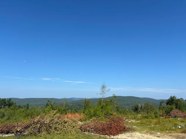 $275,000 | 173 Patterson Hill Road, Henniker, NH 03242